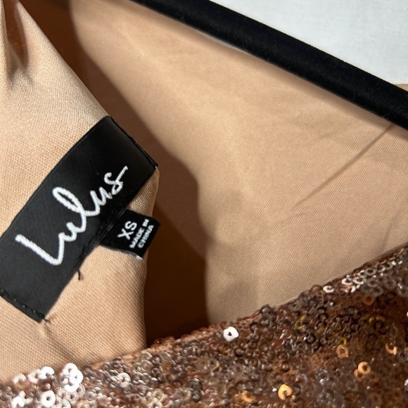 NWT Lulu’s Delightful Ways Rose Gold Sequin Dress - Picture 8 of 11